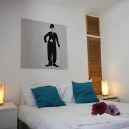 Apartment Apartasuites Emerald
