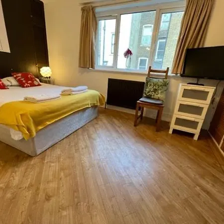 Apartasuites Emerald * London