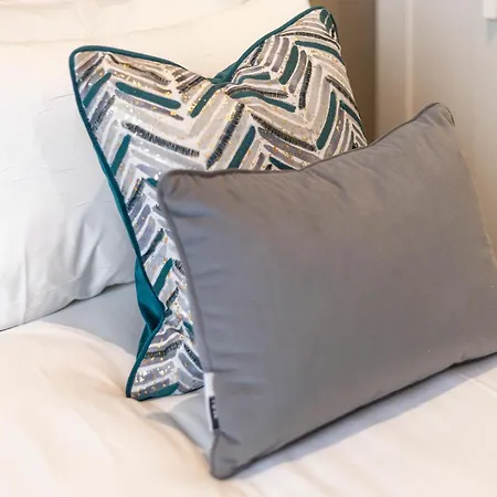 Earthy Elegance Stylish 4br For Urban Escapes Apartment London