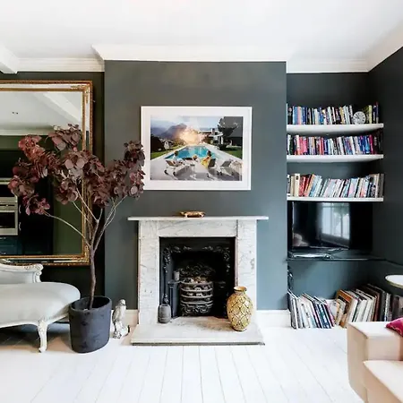 Apartment Magical Georgian Maisonette, Angel, Islington London