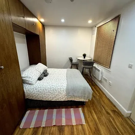 Lovely Hyde Park Flat Apartment London