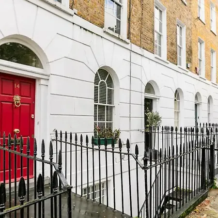 Magical Georgian Maisonette, Angel, Islington Apartment *