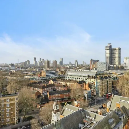 Stunning Duplex Penthouse Over 2200 Sq Ft Sleeps 8 With Jacuzzi Rooftop Views Of The City * Londres