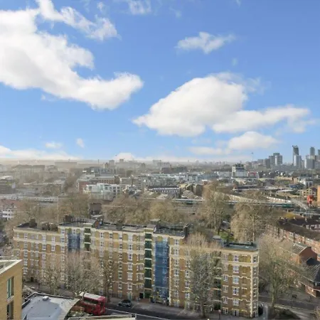 Stunning Duplex Penthouse Over 2200 Sq Ft Sleeps 8 With Jacuzzi Rooftop Views Of The City Apartment *