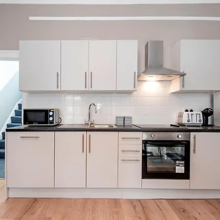 Hyde Park Modern *