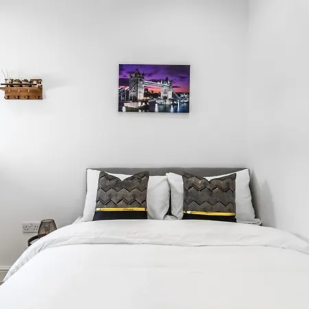 Apartment En-suite In Near Wembley Stadium London