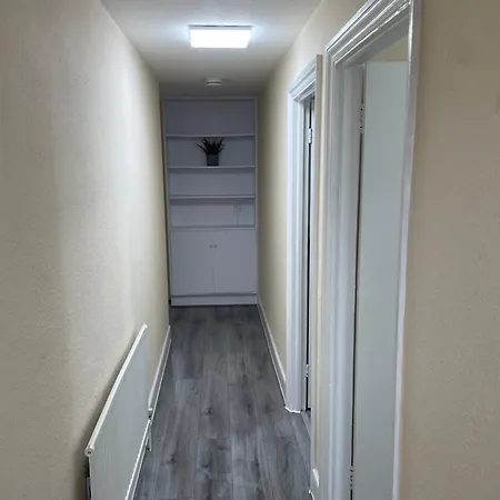 Apartment New With Large Garden