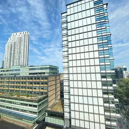 The Shoreditch Rooftop - 2bdr *