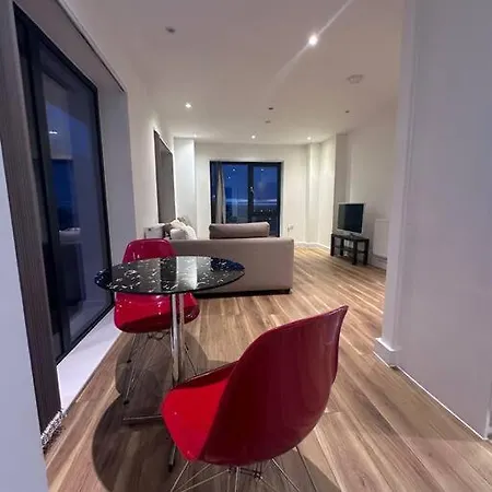 Apartment Luxurious 2 Bed