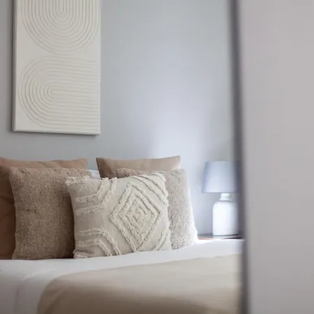 The Clapham Common Apartment *