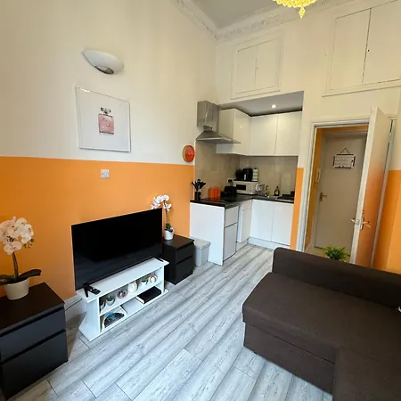 Apartment Central, Compact And Fashion Flat For 4 People With Breakfast In Kensington Zone 1