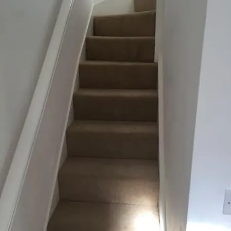 Beautiful Flat In Morden Near Wimbledon Morden (Greater London)