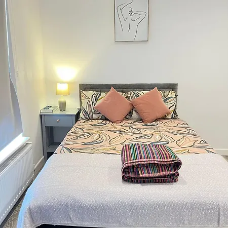 Dunamis Staycation West Apartmán