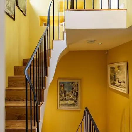 Hébergement de vacances Stunning Notting Hill 3 Bed With Air Con *