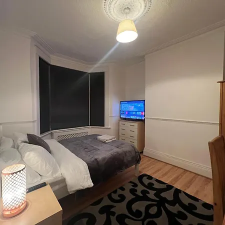 Affittacamere Private In Victorian House, Forest Hill, *