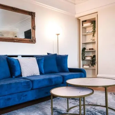 Apartment Harrods-knightsbridge Flat In Kb89 London