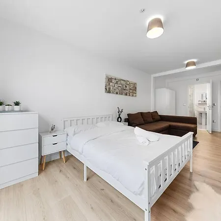 Spacious Sleep 14 - 1 Min From Tooting Station Mr3 Διαμέρισμα *
