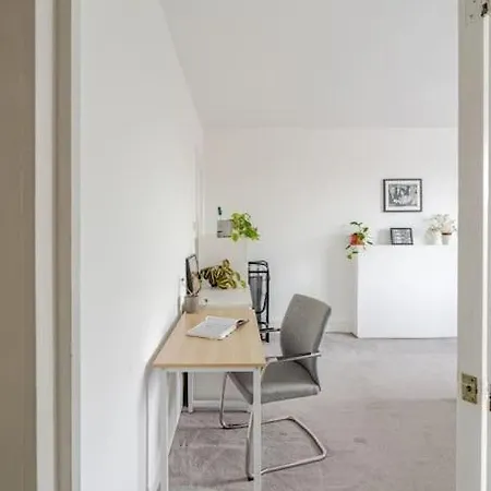 Notting Hill - Luxury Up To 6 Sleeps * Londra