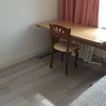 Homestay Comfort Spacious Double In Chingford, London 1 *