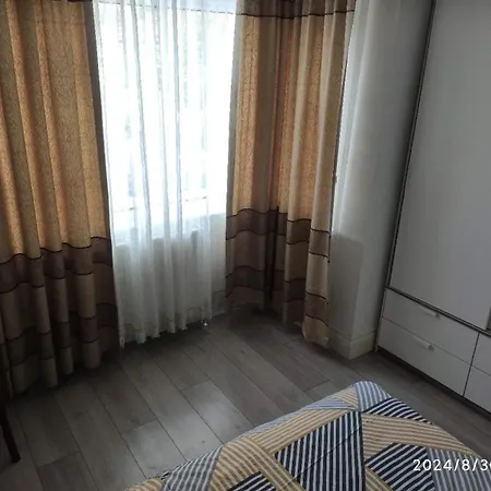 Comfort Spacious Double In Chingford, London 1