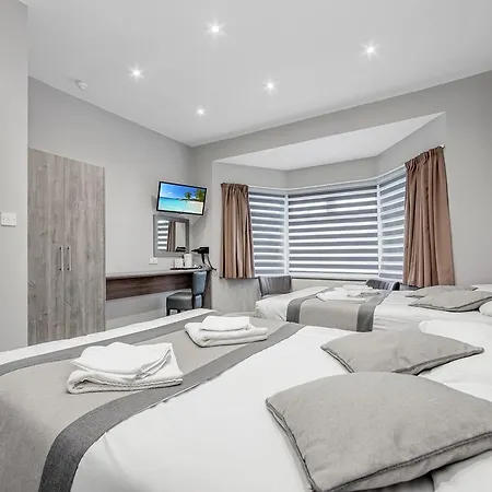 King Solomon Hotel- Golders London