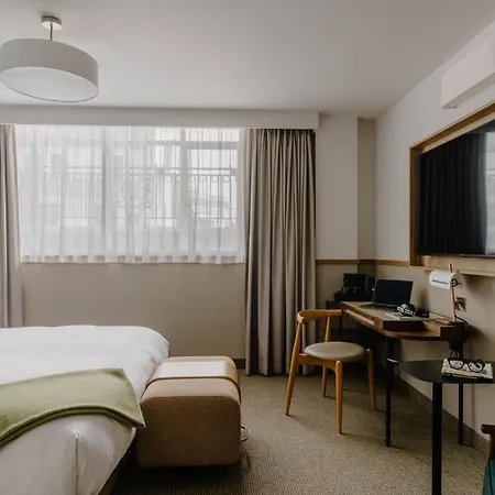 Club Quarters City, 4*