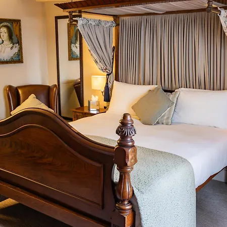 The Red Lion Отель Хитроу