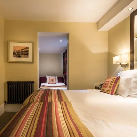Grand Royale Hyde Park Hotel 4*