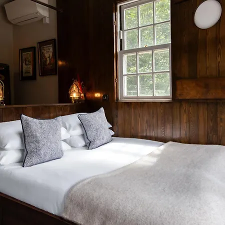 The Pilot Inn 3* Лондон