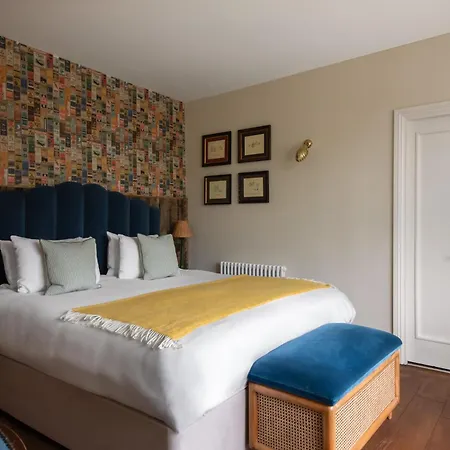 The Pilot Inn 3*