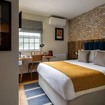 The Pilot Inn Мини-отель