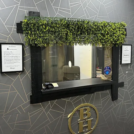 The Bank 3*