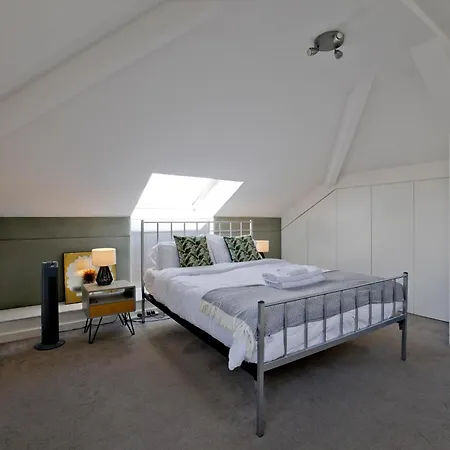 Old St Penthouse * London