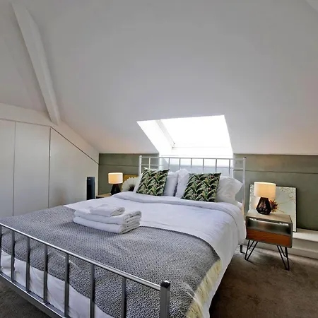 Apartment Old St Penthouse