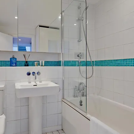 Old St Penthouse Apartment London