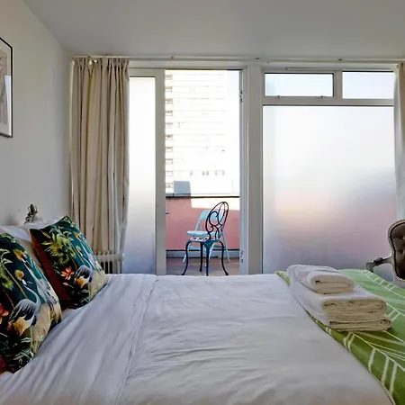 Old St Penthouse Apartment
