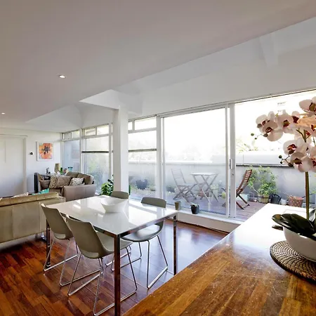 Old St Penthouse Apartment *