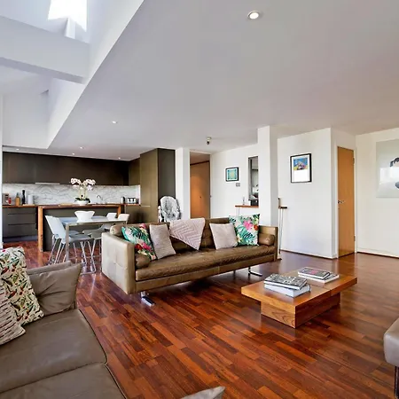 Old St Penthouse Apartment London