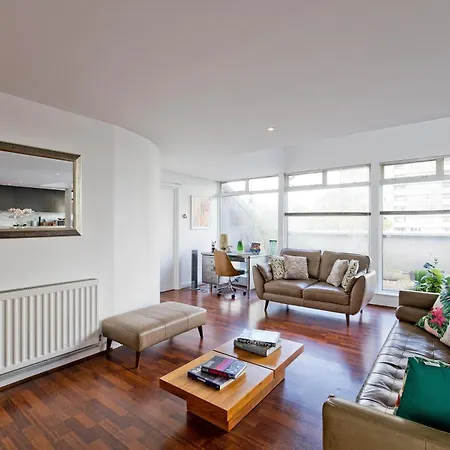 Old St Penthouse Apartment