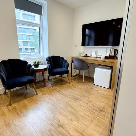 Avonmore West Kensington Private