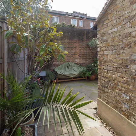 Beautiful & Cosy 2bd House - Southwark Holiday home