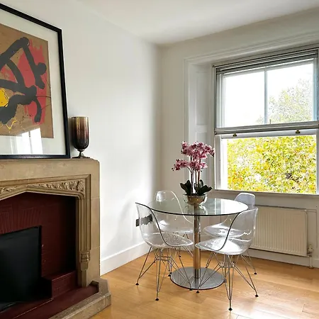 Renovu Premium Homes In Kensington Apartment London
