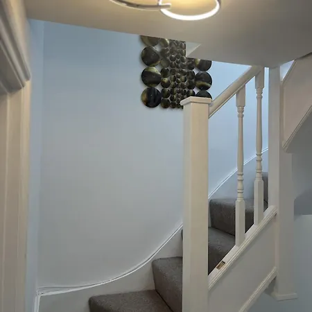 Reach Retreat Spacious 4bed House Startford Maryland Great Transport Links Holiday home