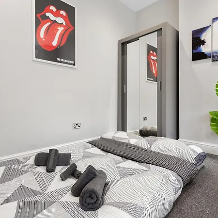 Apartment Modern In Shepherds Bush, Near Westfield London