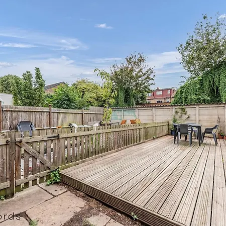 Apartment сеntral 2 Bedroom Flat In Acton