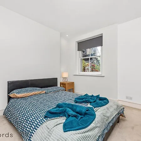 сеntral 2 Bedroom Flat In Acton * London