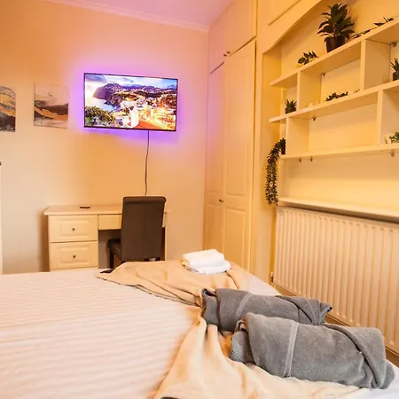 Appartement Kingston Garden House With Free Parking