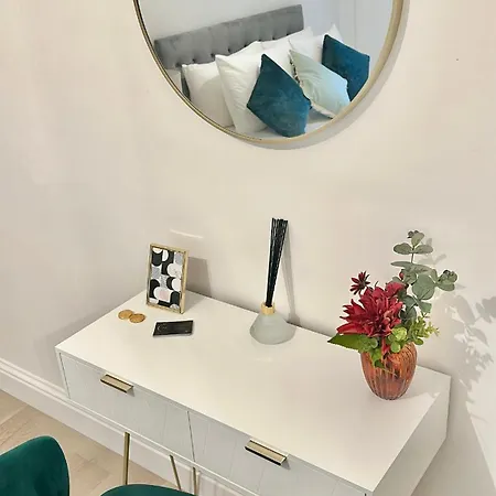 Homestay The Luxe En-suite In Stratford *