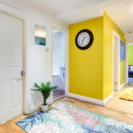 Marble Arch 2 Bedroom In Central Apartment *