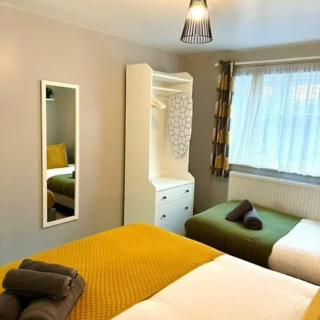 Appartement Garden 1-bed Flat 30min To Downtown & Free Parking Londres
